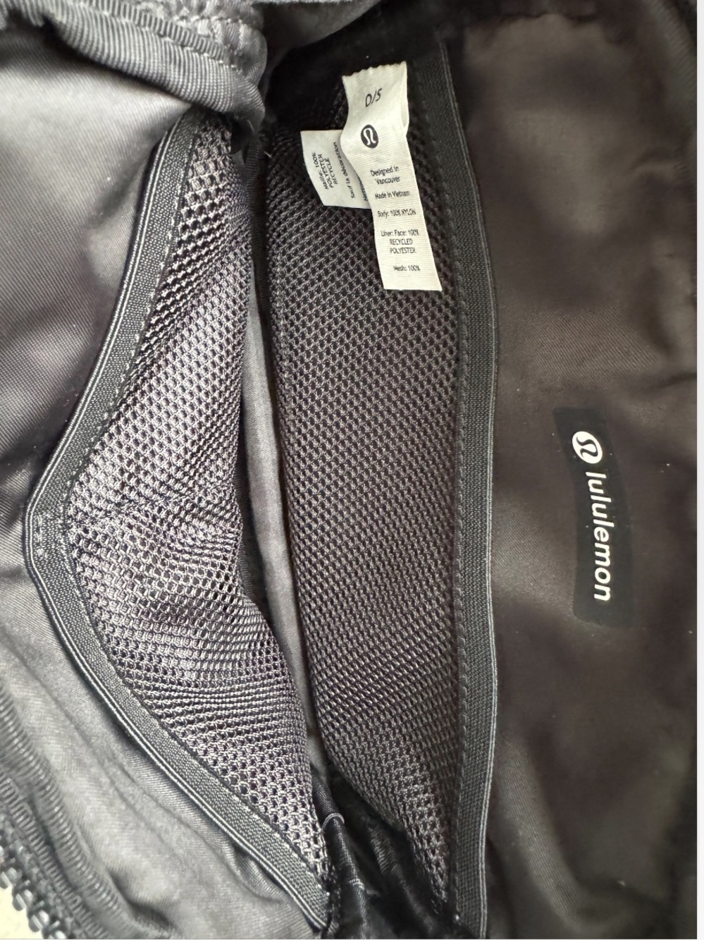 Lululemon Everywhere Belt Bag Black Gold Hardware - Picture 5 of 7